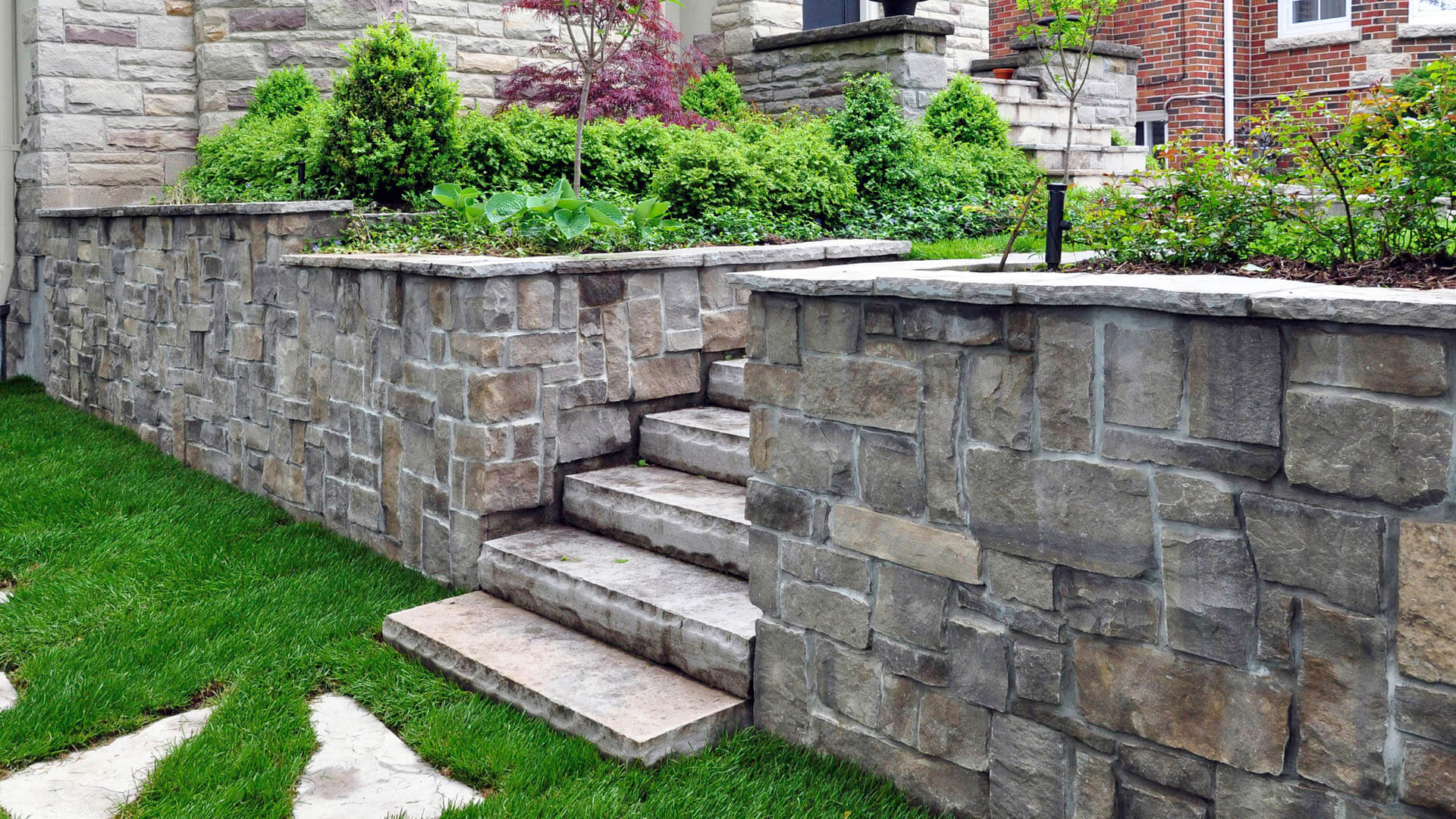 Licenced Stoops & Steps experts in Toronto